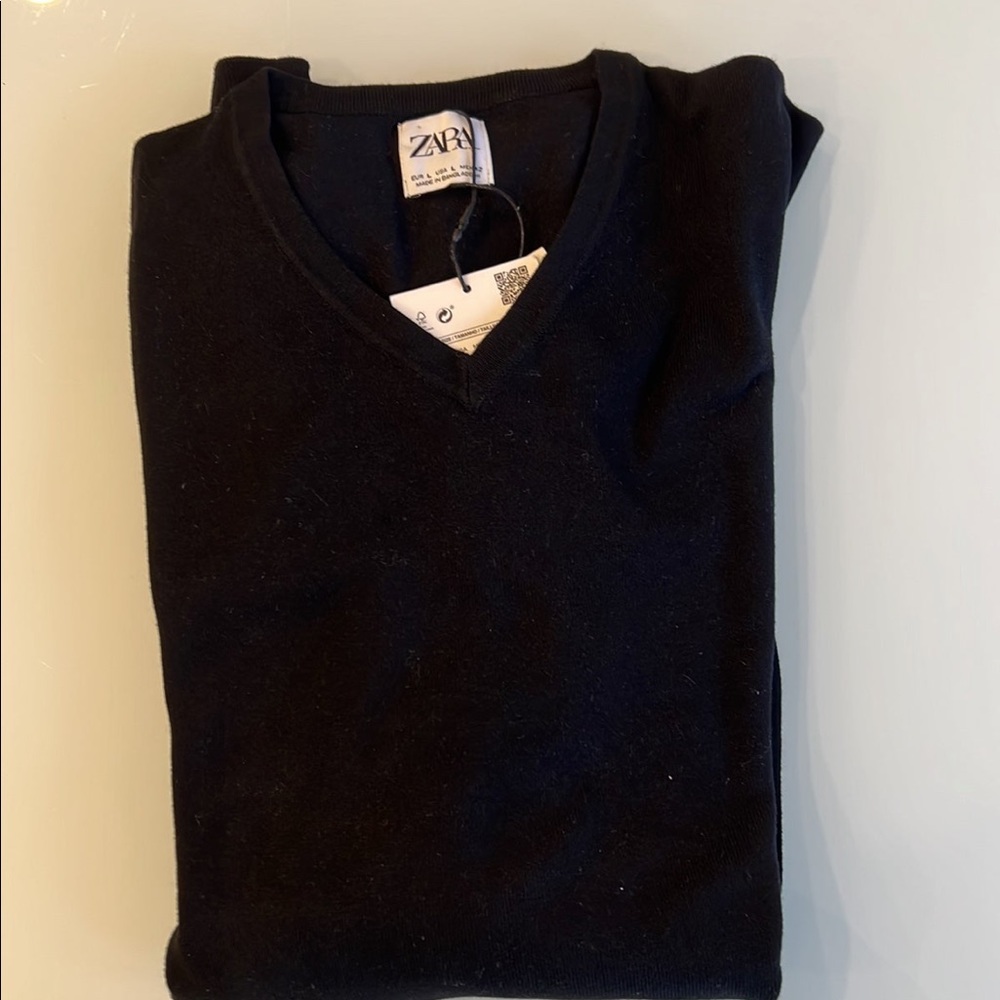 Zara Black V Neck Mens Sweater. Cotton. Size Large. NWT